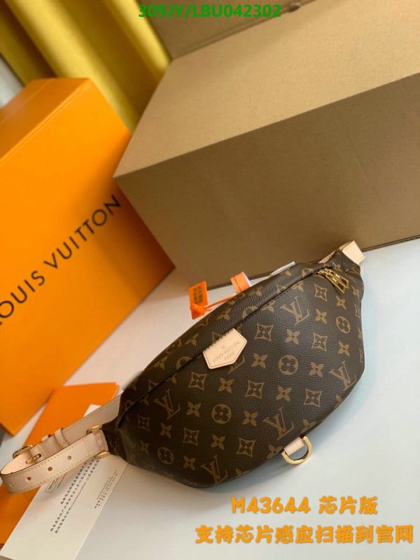 Louis Vuitton 1:1 Mirror Replica Montsouris backpack LBU0423021612