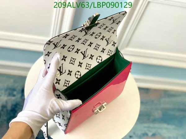 Louis Vuitton 1:1 Mirror Replica Multicolor Rubber Cross Body Bag LBP0901292647