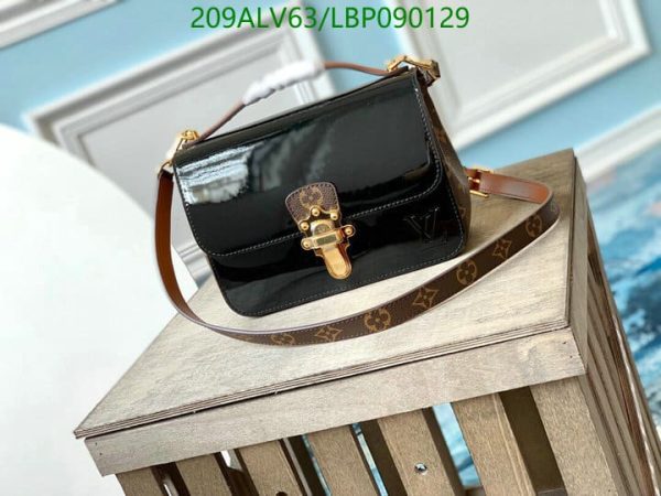 Louis Vuitton 1:1 Mirror Replica Multicolor Rubber Cross Body Bag LBP0901292647