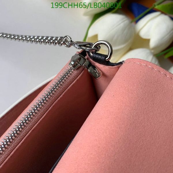 Louis Vuitton 1:1 Mirror Replica Mylockme Chain Pochette Bag LB04080126984