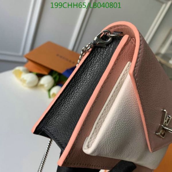 Louis Vuitton 1:1 Mirror Replica Mylockme Chain Pochette Bag LB04080126984