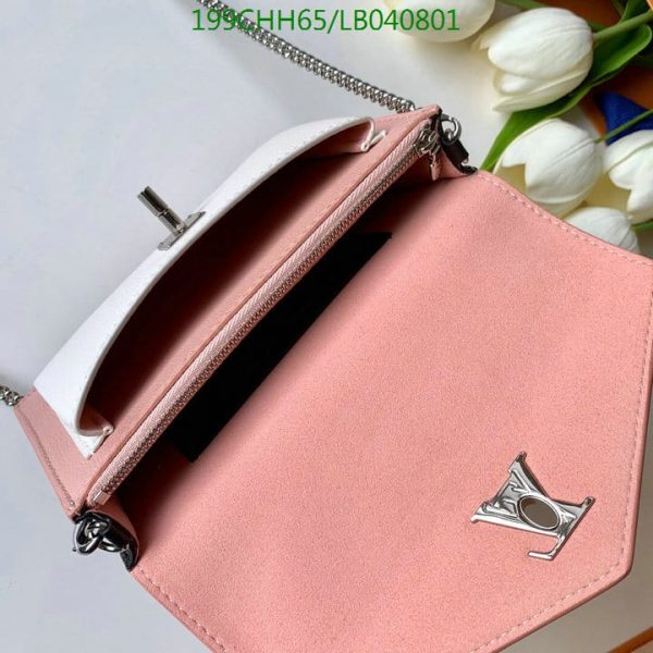 Louis Vuitton 1:1 Mirror Replica Mylockme Chain Pochette Bag LB04080126984