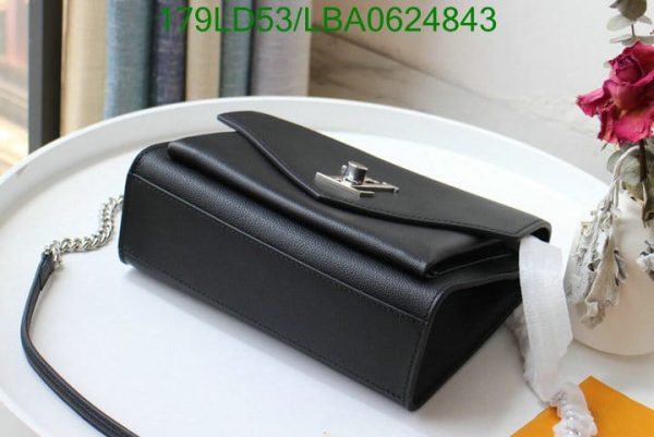 Louis Vuitton 11 Mirror Replica  Mylockme chain pochette LBA0624843215