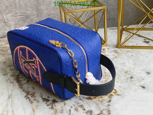 Louis Vuitton 1:1 Mirror Replica Nba Dopp Kit Bag YB57042654892