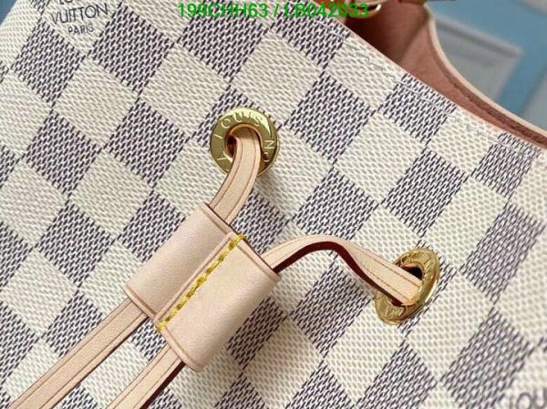 Louis Vuitton 1:1 Mirror Replica NeoNoe Handbag LB04203312586