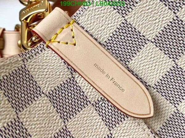 Louis Vuitton 1:1 Mirror Replica NeoNoe Handbag LB04203312586