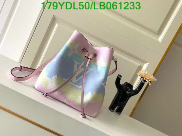 Louis Vuitton 1:1 Mirror Replica NeoNoe Handbag LB06123312543