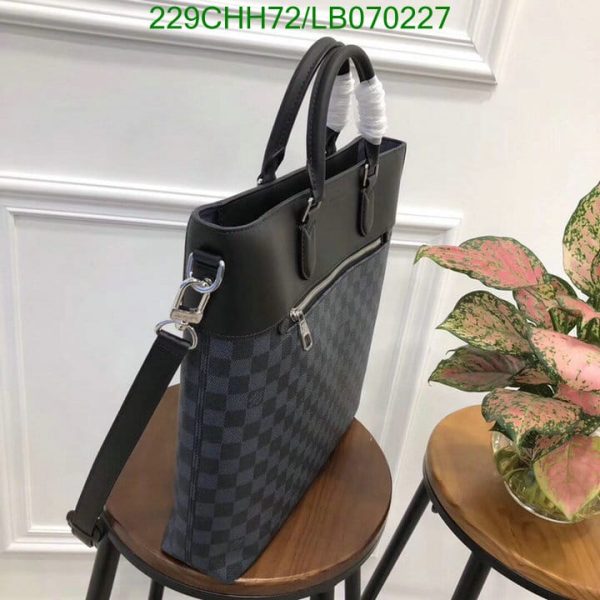 Louis Vuitton 1:1 Mirror Replica Newport Tote Bag LB07022712547