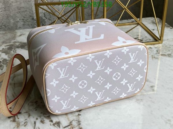 Louis Vuitton 1:1 Mirror Replica Nice Vanity Case By The Pool Monogram Giant BB  YB53583126345