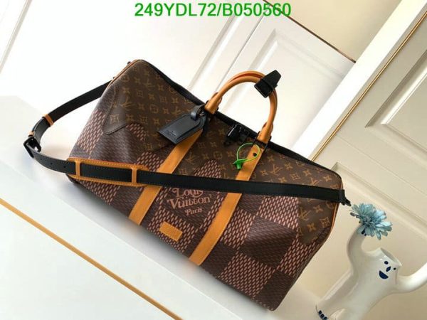 Louis Vuitton 1:1 Mirror Replica Nigo Keepall Bandouliere B050560931234