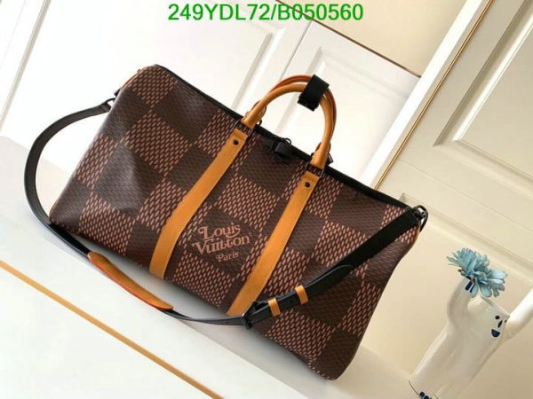 Louis Vuitton 1:1 Mirror Replica Nigo Keepall Bandouliere B050560931234