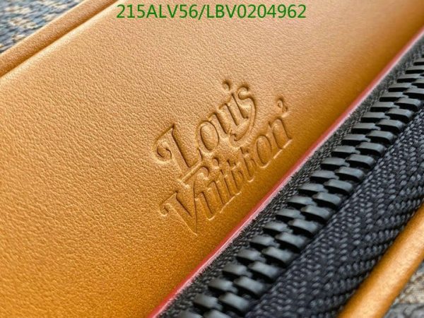 Louis Vuitton 1:1 Mirror Replica Nil Messenger Gold Hardware Bag LBV0204962753