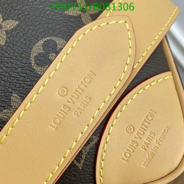 Louis Vuitton 1:1 Mirror Replica Odeon MM Bag LB08130687645