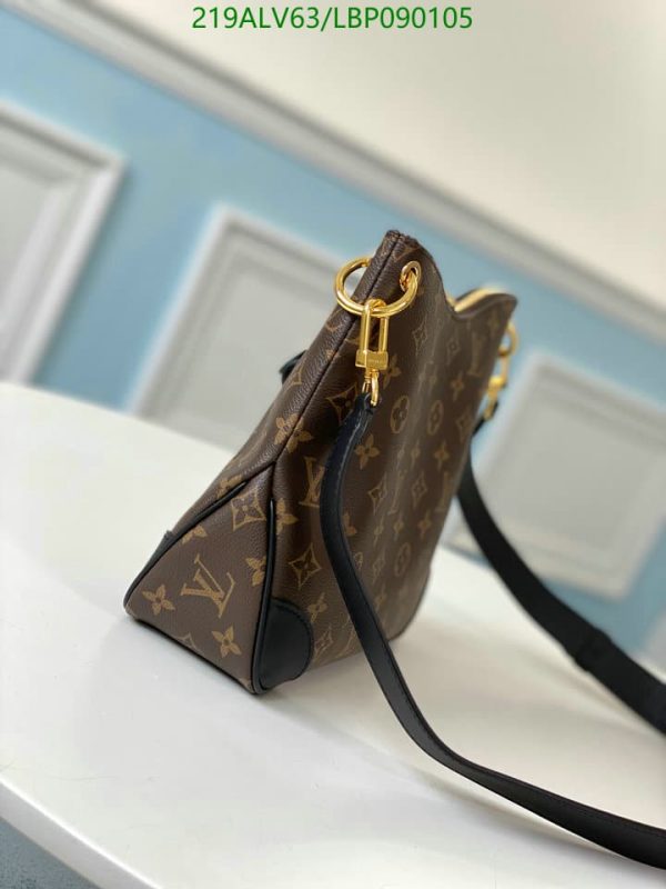 Louis Vuitton 1:1 Mirror Replica Odeon MM Bag LBP0901053126