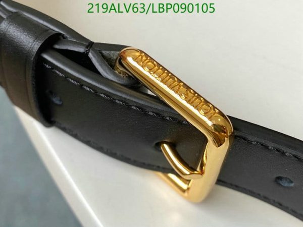 Louis Vuitton 1:1 Mirror Replica Odeon MM Bag LBP0901053126