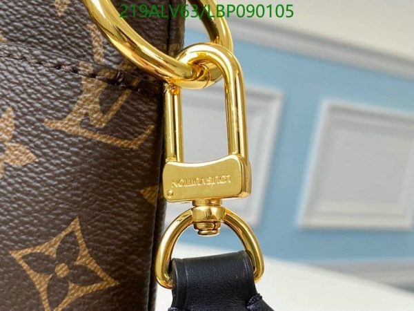 Louis Vuitton 1:1 Mirror Replica Odeon MM Bag LBP0901053126