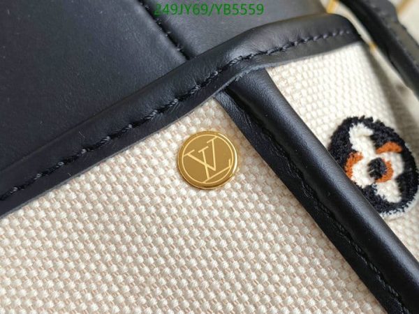 Louis Vuitton 1:1 Mirror Replica On My Side PM Bag YB55599765908