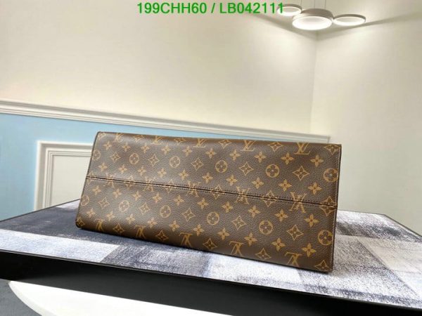 Louis Vuitton 1:1 Mirror Replica On The Go Tote Bag LB04211126984