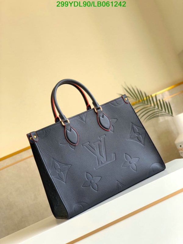 Louis Vuitton 1:1 Mirror Replica OnTheGo Bag LB06124226954