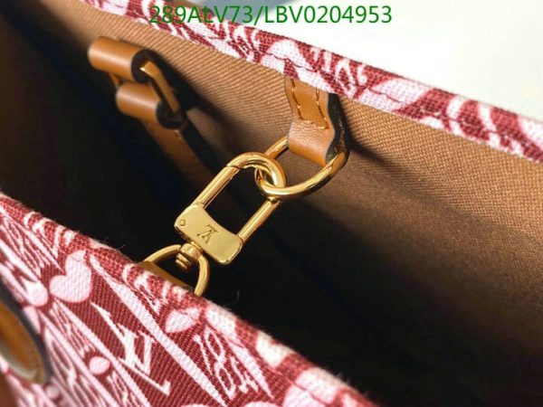 Louis Vuitton 1:1 Mirror Replica OnTheGo Jacquard Tote Bag LBV0204953226