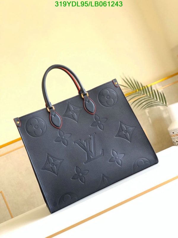 Louis Vuitton 1:1 Mirror Replica OnTheGo Tote Bag LB06124326984