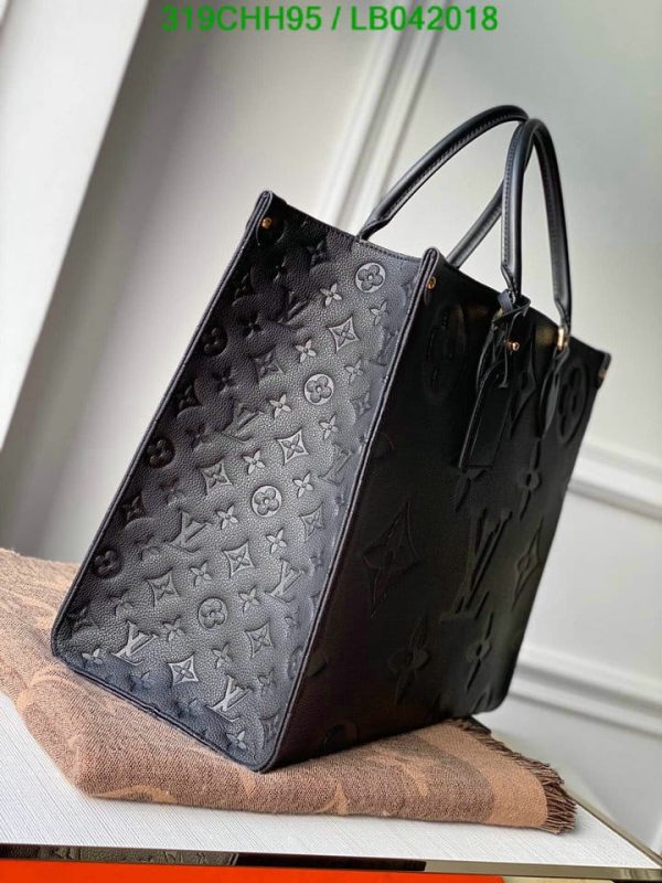 Louis Vuitton 1:1 Mirror Replica Onthego Gm Tote Bag LB04201813694