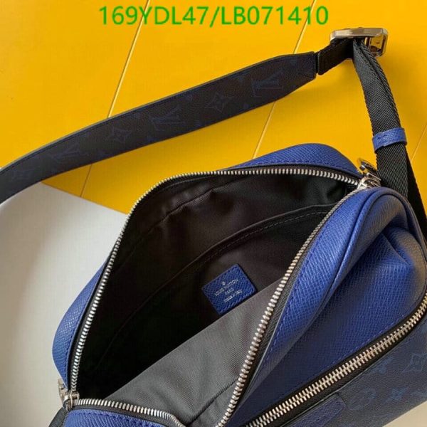 Louis Vuitton 1:1 Mirror Replica Outdoor Messenger Bag LB07141042356