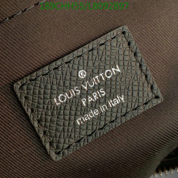 Louis Vuitton 1:1 Mirror Replica Outdoor Messenger Bag LB09289726943