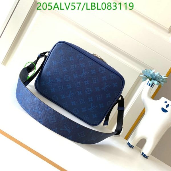 Louis Vuitton 1:1 Mirror Replica Outdoor Messenger Bag LBL0831192634