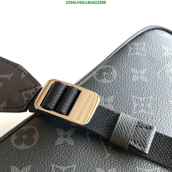 Louis Vuitton 1:1 Mirror Replica Outdoor Messenger  LBU0222086534