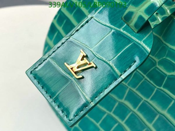 Louis Vuitton 1:1 Mirror Replica PETITE BOITE CHAPEAU  Handbag LBP0901932821