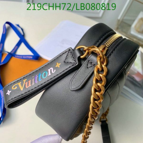 Louis Vuitton 1:1 Mirror Replica  Pale Blue Leather Wave Chain PM Bag  LB08081989756