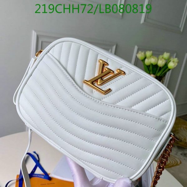 Louis Vuitton 1:1 Mirror Replica  Pale Blue Leather Wave Chain PM Bag  LB08081989756