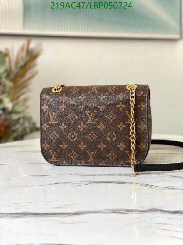 Louis Vuitton 1:1 Mirror Replica Passy shoulder bag LBP0507249413