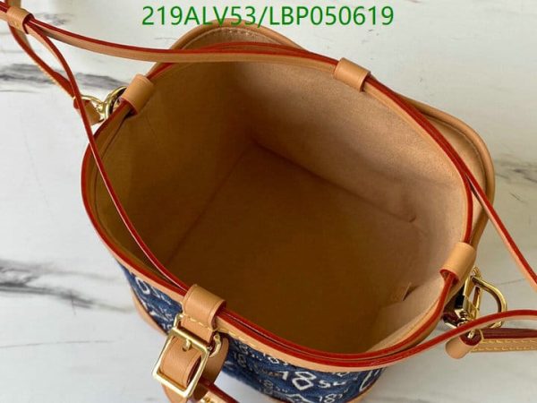 Louis Vuitton 1:1 Mirror Replica Petit Sac Plat Bag LBP0506199324