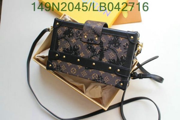 Louis Vuitton 1:1 Mirror Replica Petite Malle Handbag LB04271626587