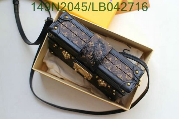 Louis Vuitton 1:1 Mirror Replica Petite Malle Handbag LB04271626587