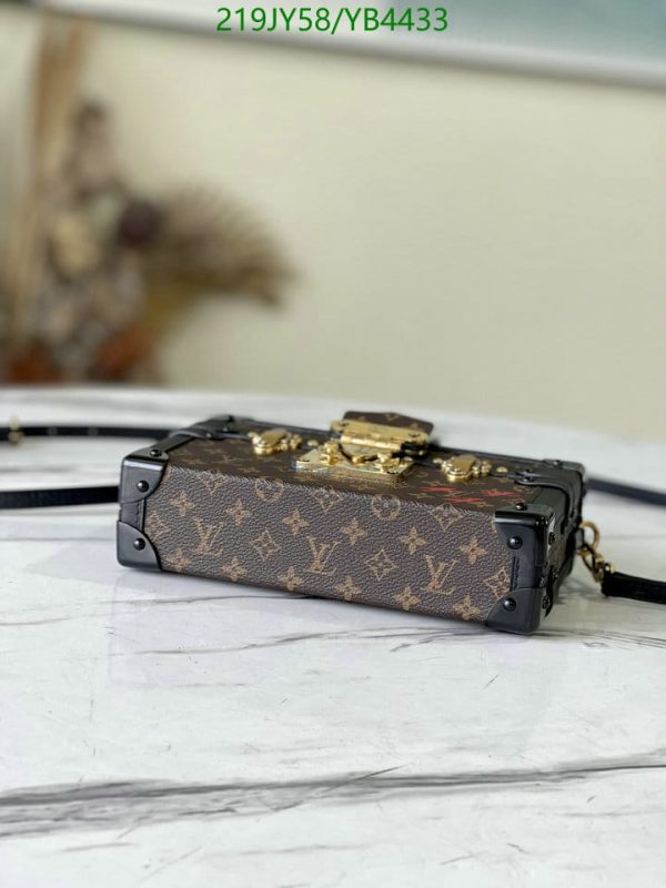 Louis Vuitton 1:1 Mirror Replica Petite Malle – Monogram YB44331076549