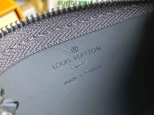 Louis Vuitton 1:1 Mirror Replica Plain Leather Logo Clutches Bag LT99145768123