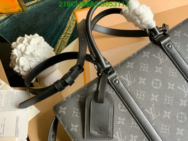 Louis Vuitton 1:1 Mirror Replica Plat Horizontal Zippe LB05311396534