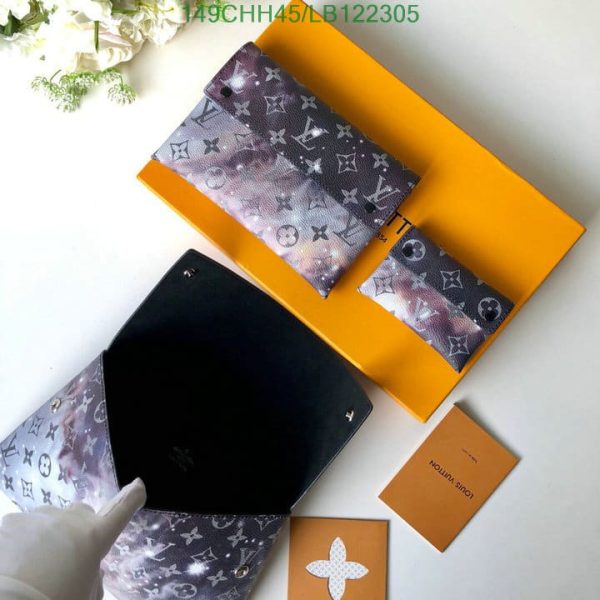 Louis Vuitton 1:1 Mirror Replica Pochette Alpha Triple  LB12230587659