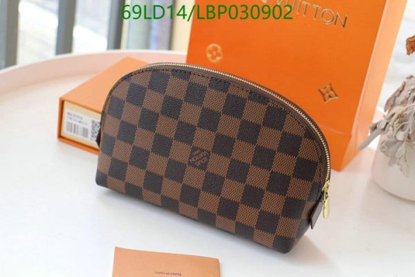 Louis Vuitton 1:1 Mirror Replica Pochette Cosmetic GM Pouch Bag LBP0309022698