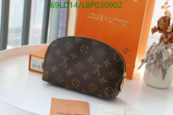 Louis Vuitton 1:1 Mirror Replica Pochette Cosmetic GM Pouch Bag LBP0309022698