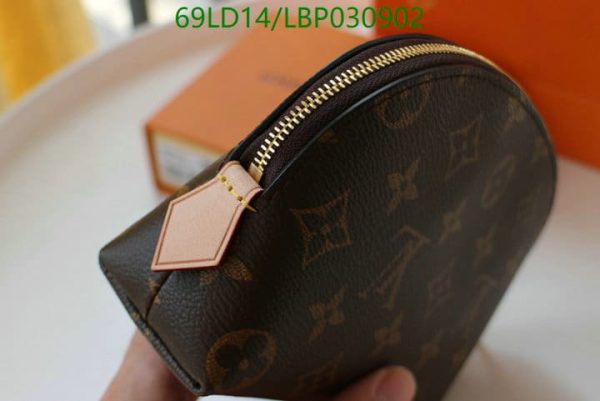 Louis Vuitton 1:1 Mirror Replica Pochette Cosmetic GM Pouch Bag LBP0309022698