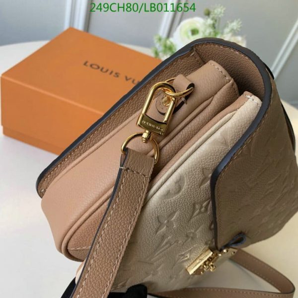 Louis Vuitton 1:1 Mirror Replica Pochette Metis Bag LB01165412593