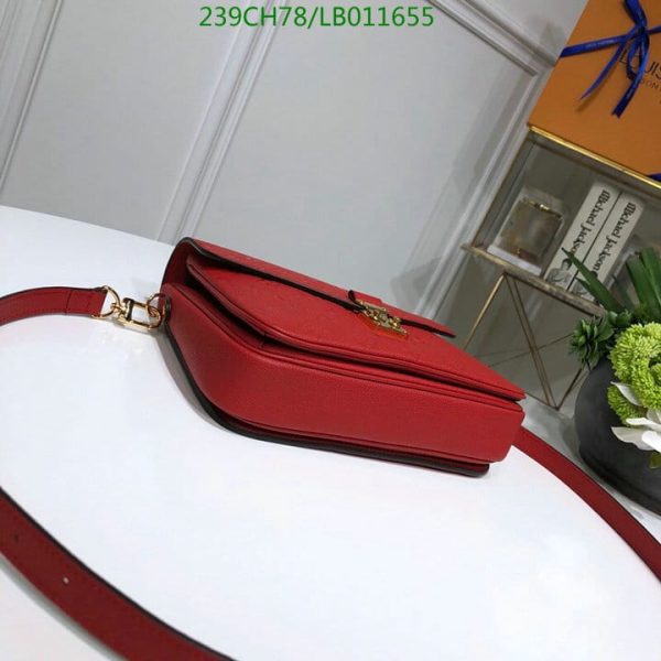 Louis Vuitton 1:1 Mirror Replica Pochette Metis Bag LB01165512395