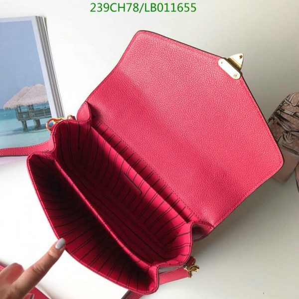 Louis Vuitton 1:1 Mirror Replica Pochette Metis Bag LB01165512395