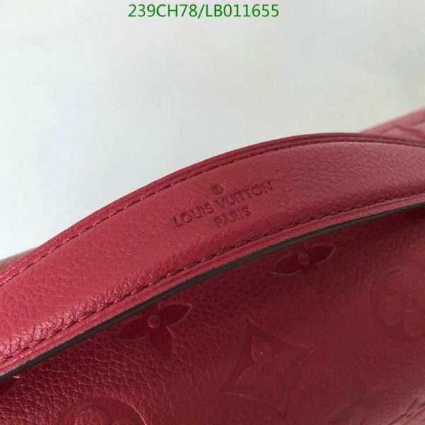 Louis Vuitton 1:1 Mirror Replica Pochette Metis Bag LB01165512395