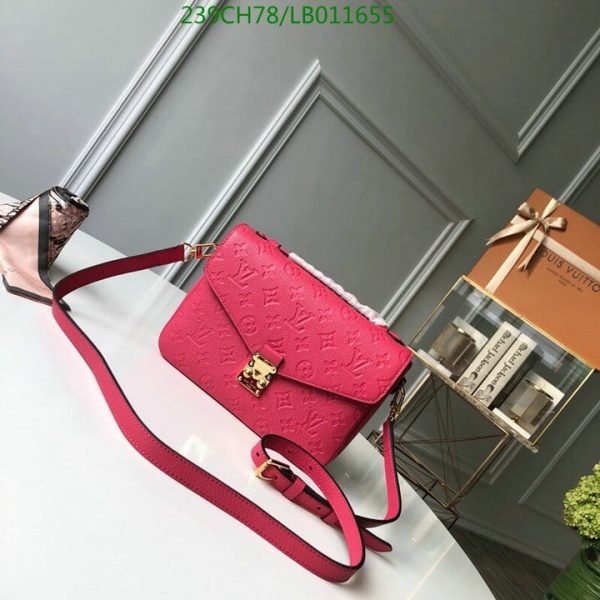 Louis Vuitton 1:1 Mirror Replica Pochette Metis Bag LB01165512395