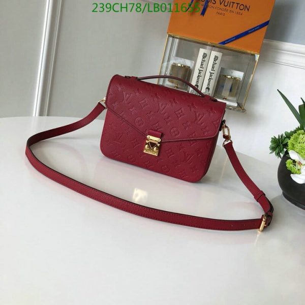 Louis Vuitton 1:1 Mirror Replica Pochette Metis Bag LB01165512395